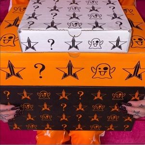 Jeffree star Halloween mystery Supreme mystery box
